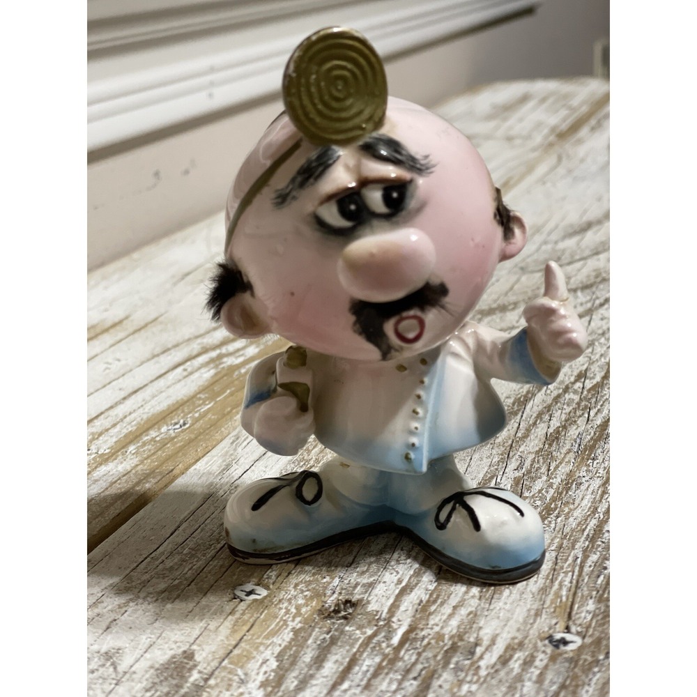 VINTAGE Physician / DR./Surgeon Ceramic Figurine JAPAN w/ head light 4.5" x 3.5"